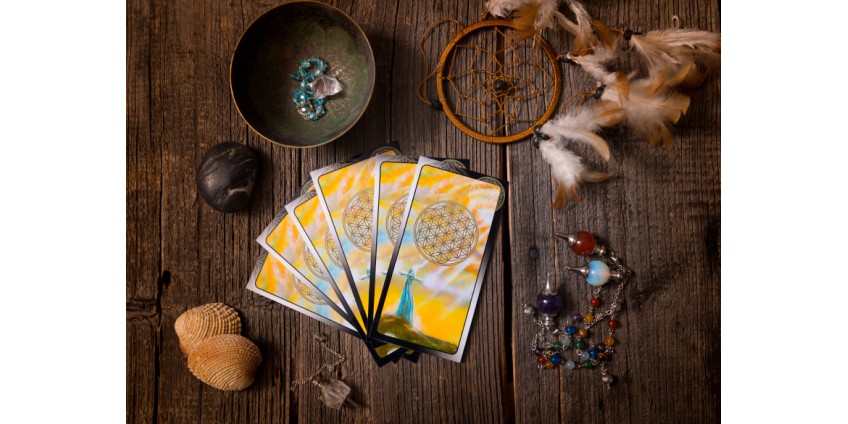10 Easy Steps to Learning the Tarot 10 Easy Steps to Learning the Tarot