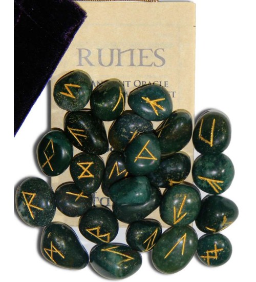 Bloodstone Green Gemston Rune Set